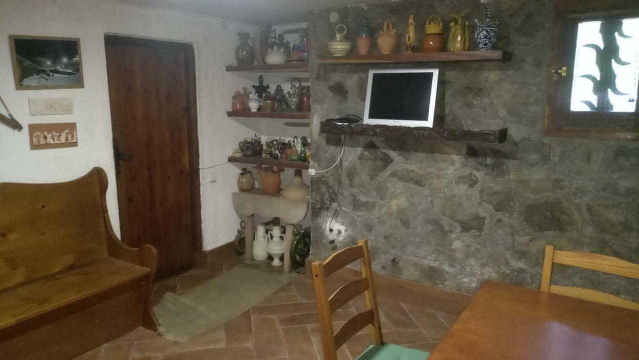 Can Serraima, Casa Rural A Prop De La Cerdanya Neva Экстерьер фото
