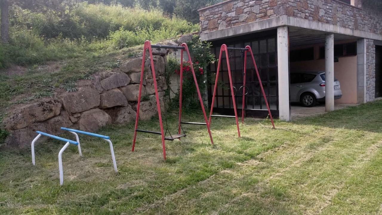 Can Serraima, Casa Rural A Prop De La Cerdanya Neva Экстерьер фото